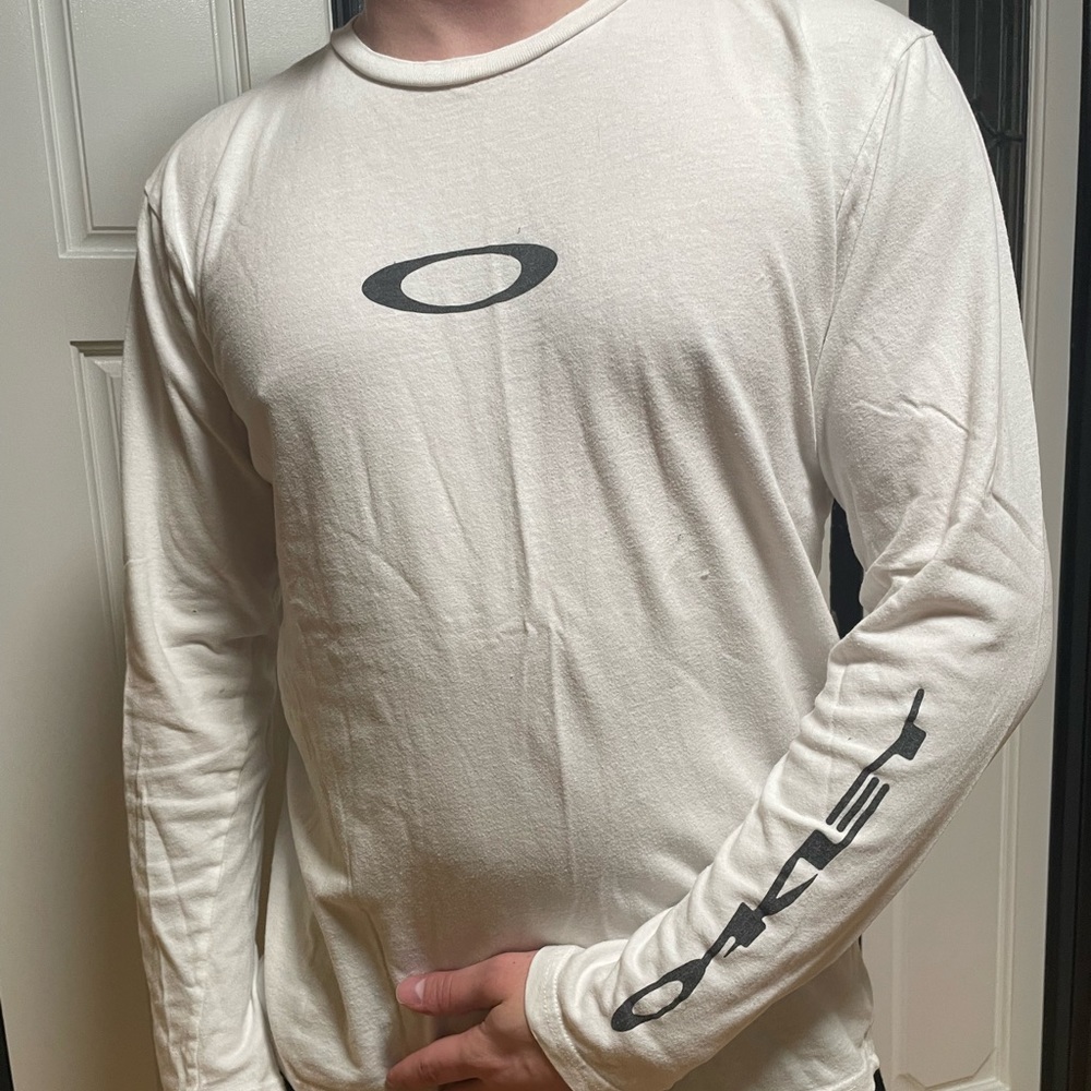 Oakley long sleeve